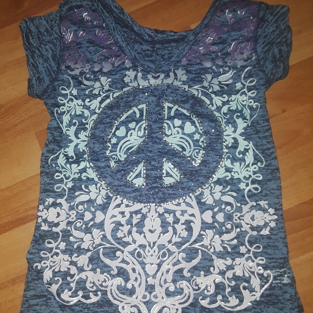Peace shirt